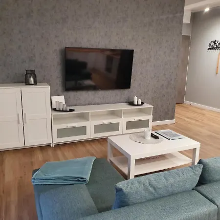 Appartamento Na Letniej Z Garazem 