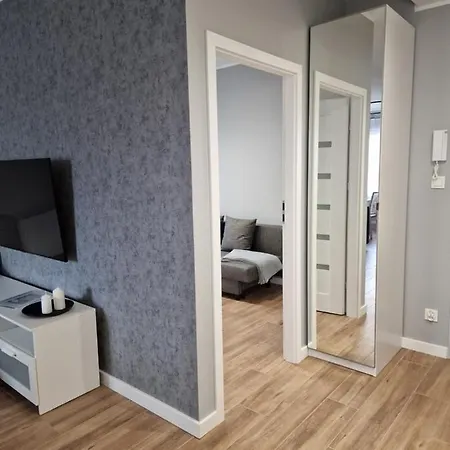 Lejlighed Na Letniej Z Garazem 